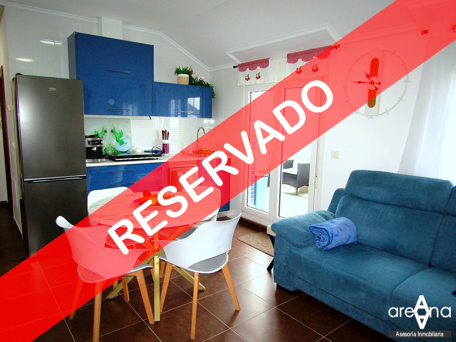 Precioso ático de 1 habitación, con gran terraza, y plaza de garaje, en Gibaja