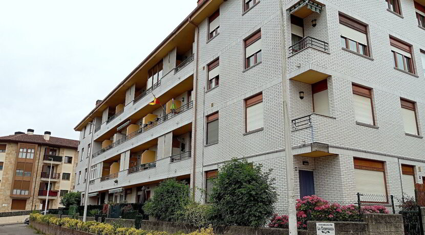 44-fachada