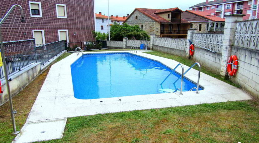 47-piscina