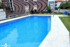 48-piscina