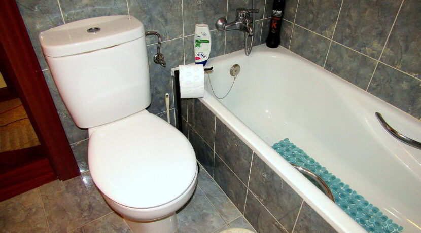 44-baño